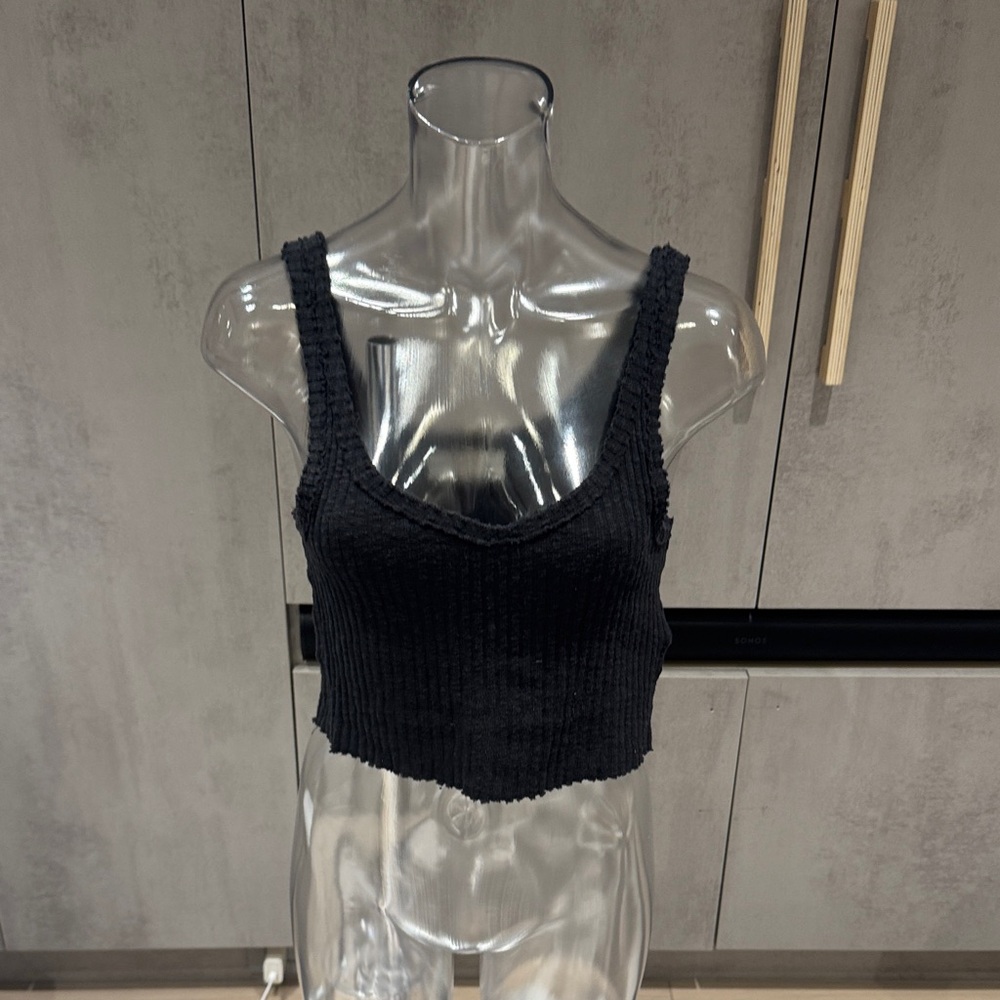 Urban Outfitters Black Ribbed Crop Top